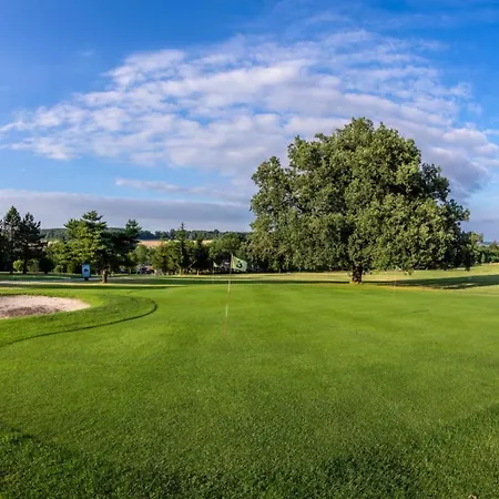 Barbaste Domaine Du Golf D'Albret 3P6D Θέρετρο *